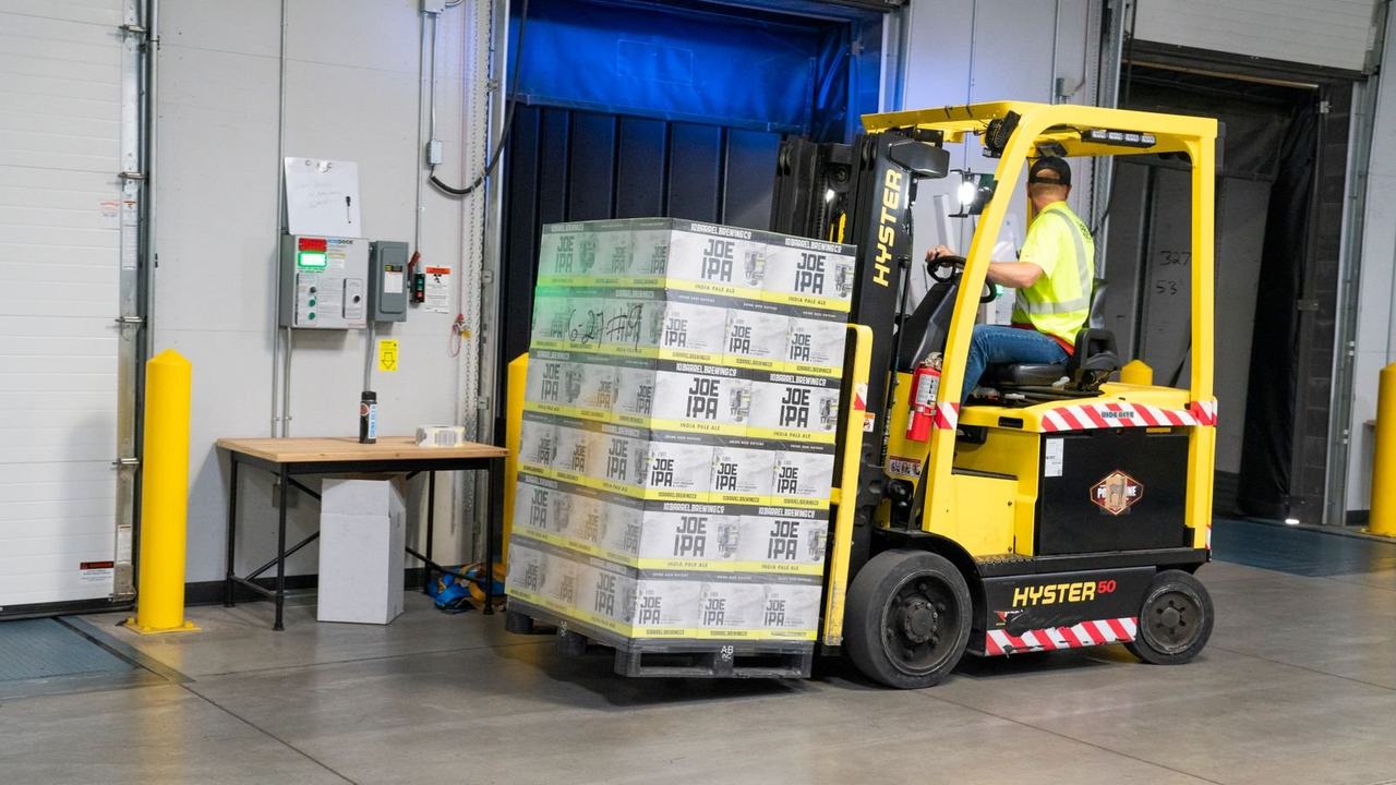 Loading dock forklift
